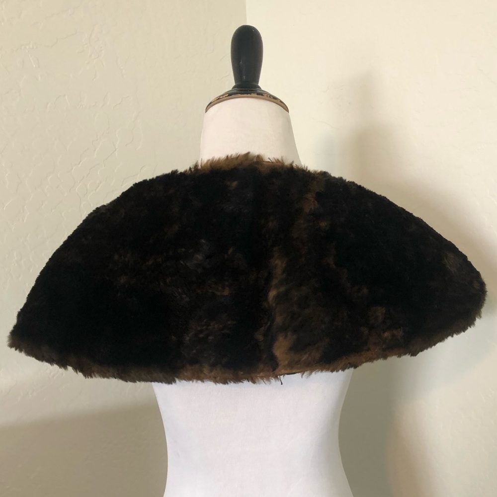 Skin shawl - Picture 5 of 6